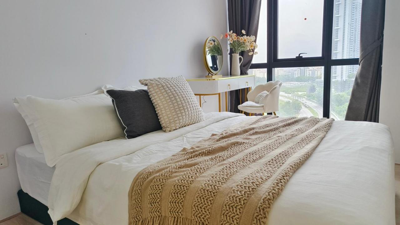 A1. The Ins @ Aurpra Place Beside Pavillion Bukit Jalil Pangsapuri *